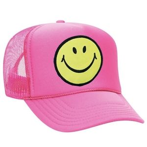 NWT Aviator Nation SMILEY VINTAGE TRUCKER HAT